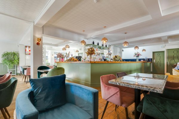 Maîtrisez l"art de la sauce hollandaise : 10 secrets pour une texture crémeuse et parfaitement lisse !